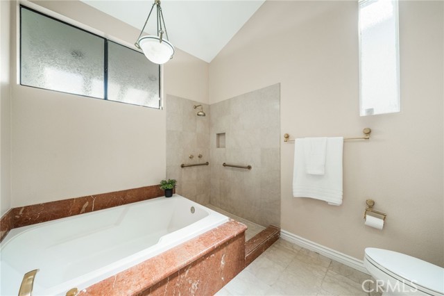 3 Bed Home for Sale in Calabasas, California