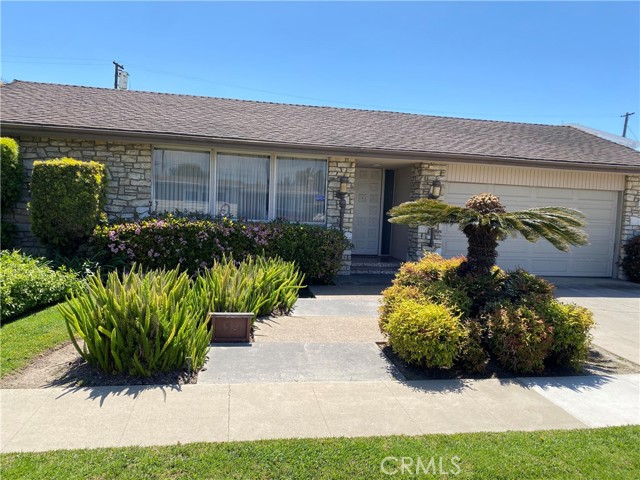 6520 E Driscoll Street, Long Beach CA: https://media.crmls.org/medias/aa13f5dc-b16a-4818-9e37-9bef314865af.jpg