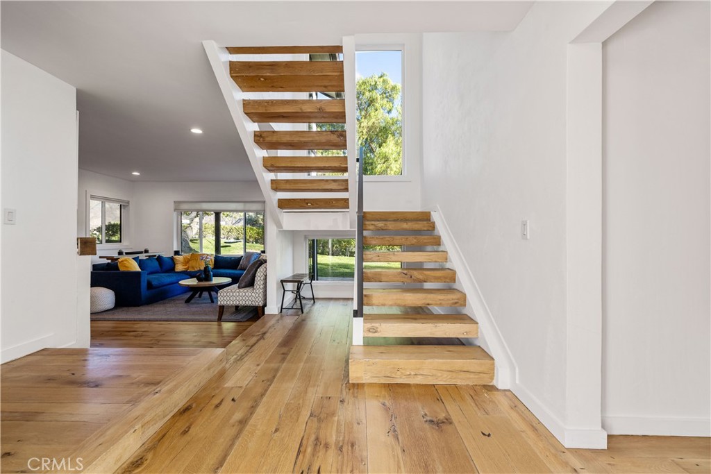 MLS #SR25238228 image #22