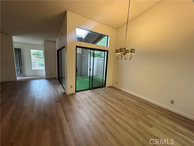 Detail Gallery Image 5 of 10 For 15923 Alta Vista Dr a,  La Mirada,  CA 90638 - 2 Beds | 2 Baths