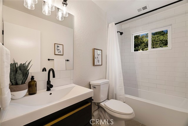 Detail Gallery Image 38 of 62 For 1482 Hawthorne Ave, Chico,  CA 95926 - 3 Beds | 2 Baths