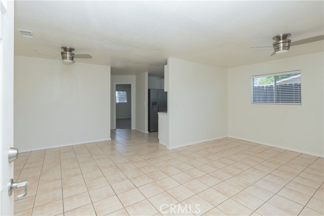 Detail Gallery Image 3 of 59 For 327 Yuba, Orland,  CA 95963 - 5 Beds | 2 Baths