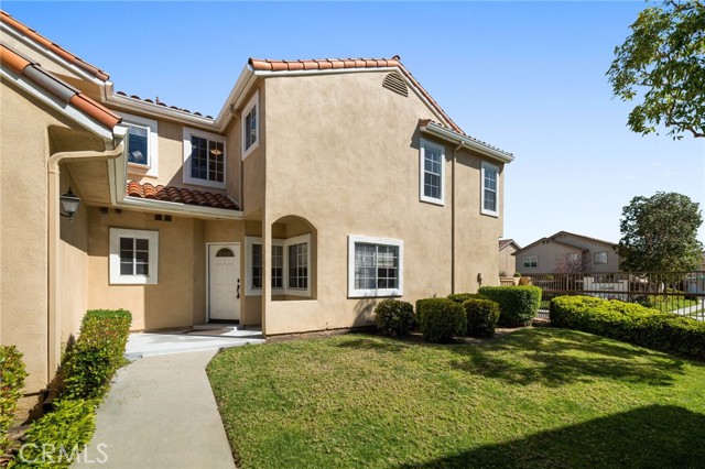 Detail Gallery Image 18 of 27 For 2443 Paseo Circulo, Tustin,  CA 92782 - 2 Beds | 2/1 Baths