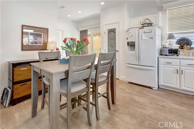 Detail Gallery Image 15 of 53 For 40 Saratoga, Newport Beach,  CA 92660 - 3 Beds | 2/1 Baths