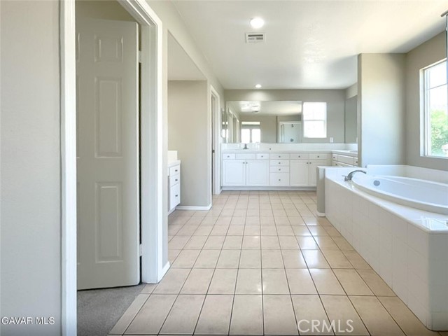 Detail Gallery Image 22 of 46 For 6727 Miramar, Palmdale,  CA 93551 - 5 Beds | 2/1 Baths