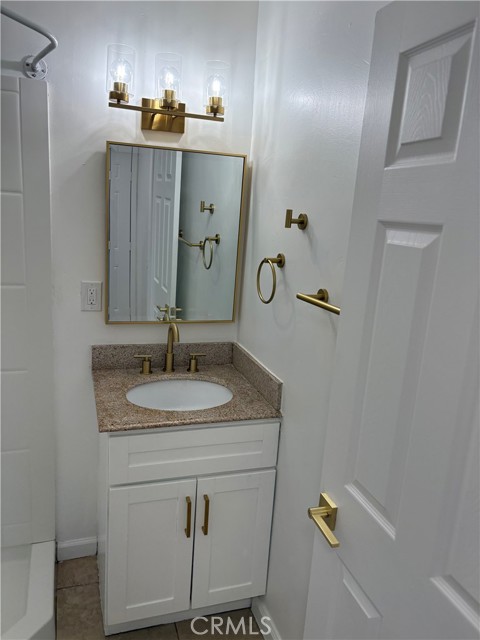38810 Foxholm Drive, Palmdale CA: https://media.crmls.org/medias/aa198cfa-e2f8-4293-a094-31bce2c75a0b.jpg