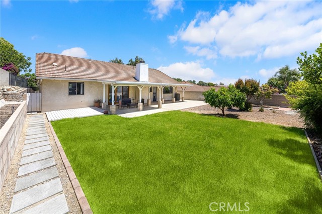 1491 N Omalley Way, Upland CA: https://media.crmls.org/medias/aa19db01-37a0-4056-85a4-b57f24cb076b.jpg