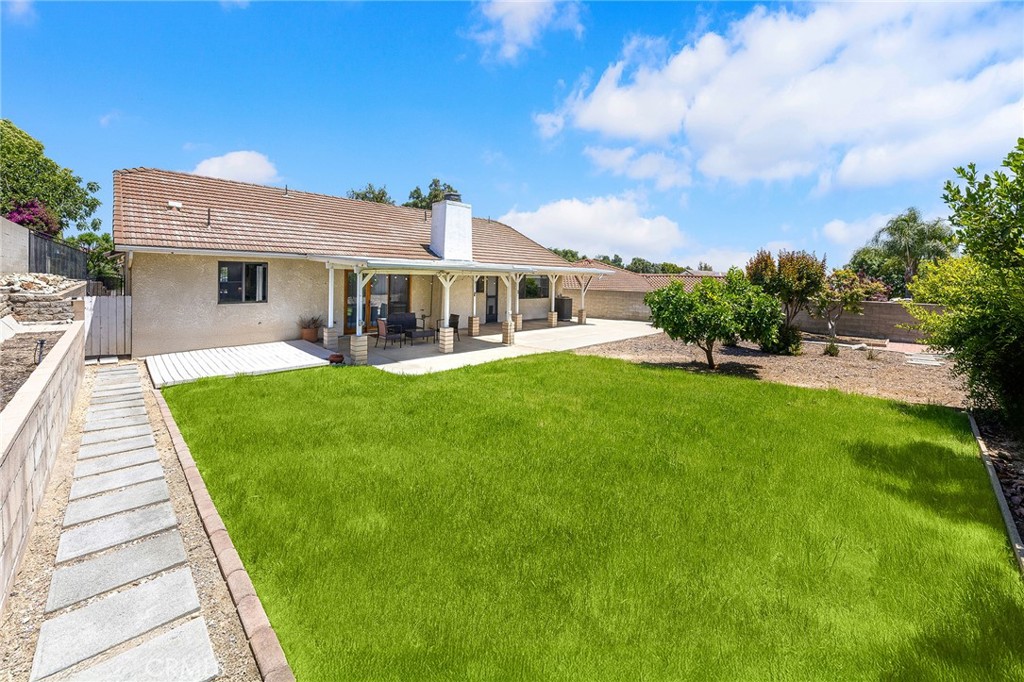 MLS #OC25120439 img 24