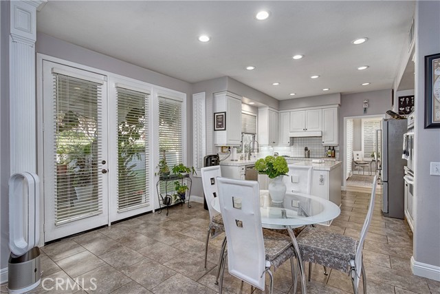 Image 9 of 36 For 24301 Belford Court
