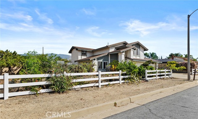 Detail Gallery Image 4 of 42 For 327 Fargo, San Dimas,  CA 91773 - 4 Beds | 3 Baths