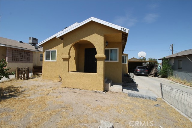 Detail Gallery Image 1 of 2 For 314 Wilshire Pl, Barstow,  CA 92311 - 2 Beds | 1 Baths