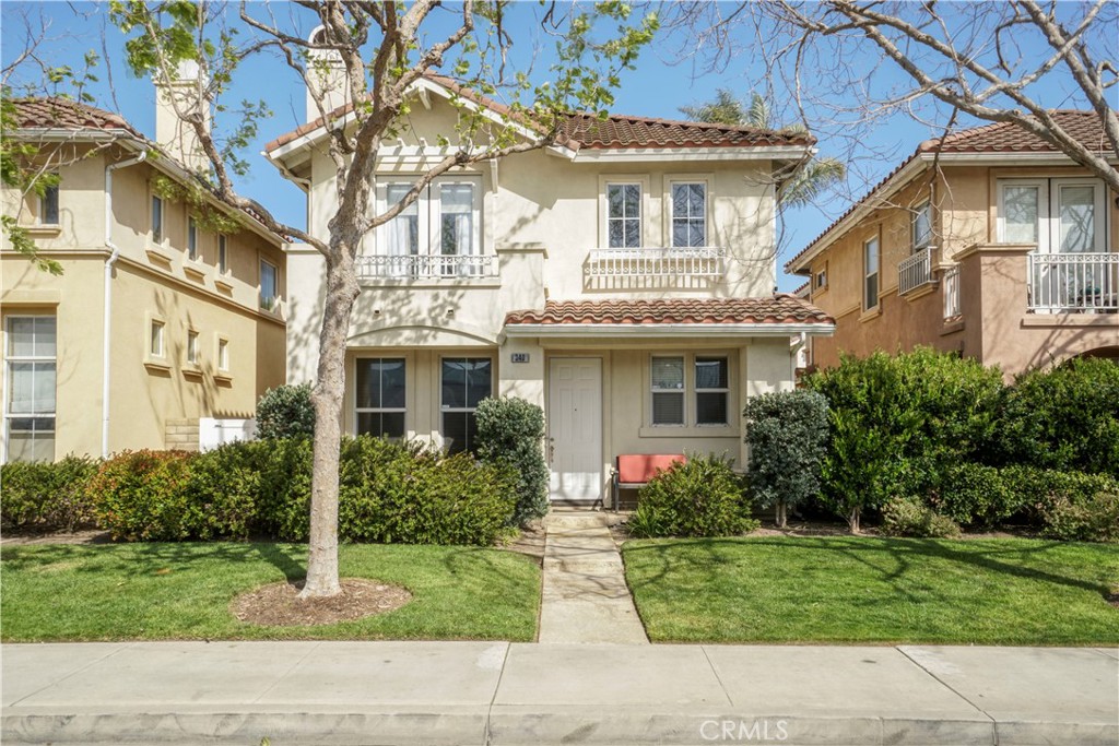 340 Ponoma Street