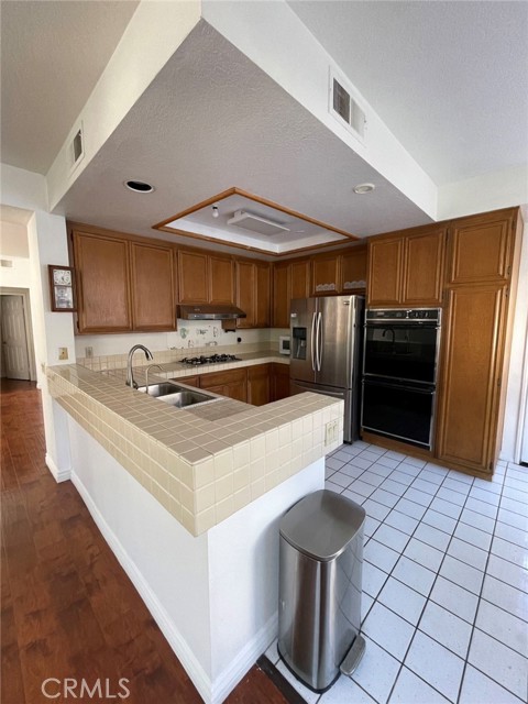 Detail Gallery Image 12 of 18 For 6 Latina, Irvine,  CA 92614 - 4 Beds | 2/1 Baths