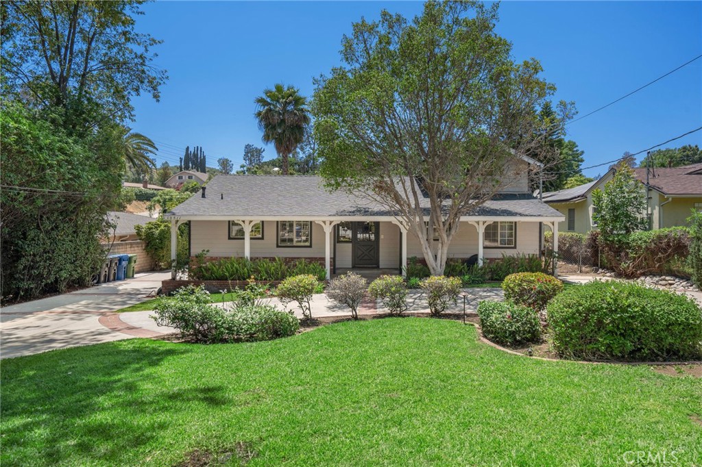 10511 Johanna Avenue