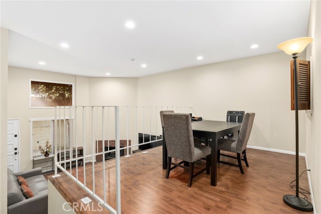 Detail Gallery Image 5 of 27 For 2304 Mathews Ave #2,  Redondo Beach,  CA 90278 - 2 Beds | 2/1 Baths