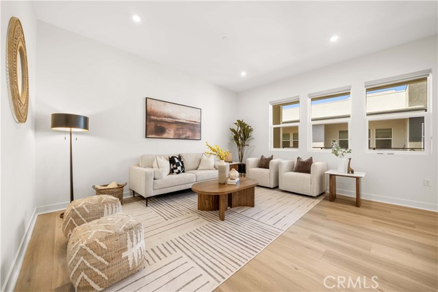 1514 Urbana, Anaheim CA: https://media.crmls.org/medias/aa1cb6f0-ac3a-4d03-8ee5-232a6644bf91.jpg