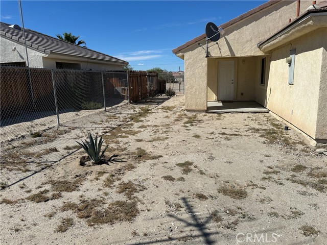 Detail Gallery Image 10 of 12 For 1267 Black Sea Ave, Thermal,  CA 92274 - 4 Beds | 2 Baths