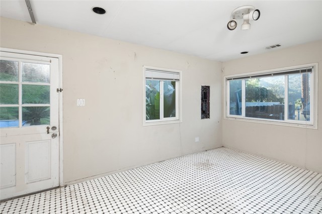 Detail Gallery Image 30 of 43 For 21431 Stans Lane, Laguna Beach,  CA 92651 - 3 Beds | 2 Baths