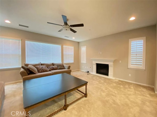 Detail Gallery Image 11 of 46 For 6430 Sheffield Street, Chino,  CA 91710 - 4 Beds | 3/1 Baths