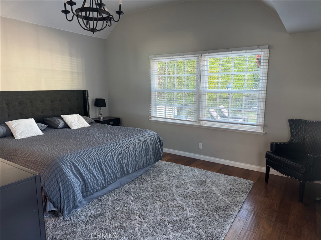12921 Dickens StreetStudio City img 28