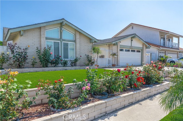 Detail Gallery Image 3 of 47 For 9248 Jasmine Ave, Fountain Valley,  CA 92708 - 4 Beds | 2 Baths