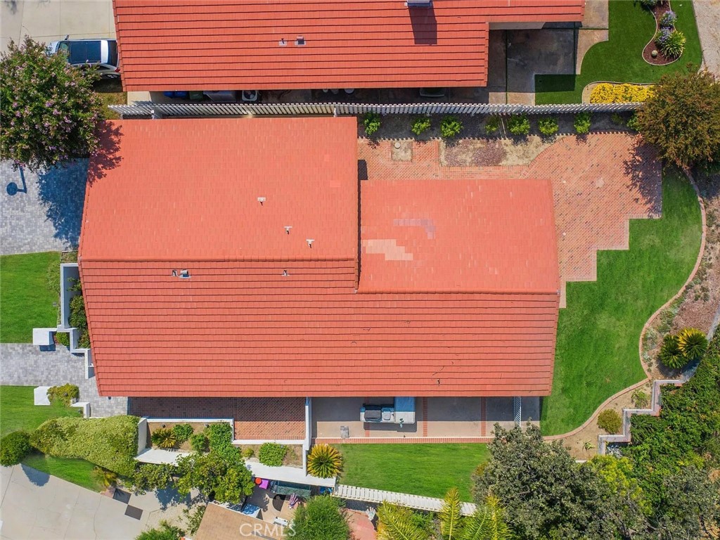 https://media.crmls.org/medias/aa20169e-874a-4ea7-8f67-a2039ea4c2ec.jpg?preset=X-Large