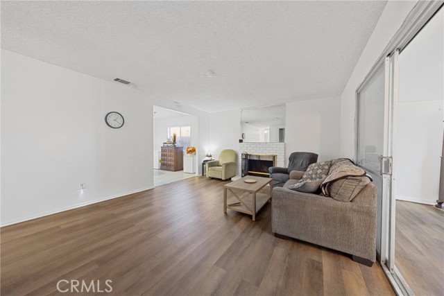 7511 Buckeye Street, Highland CA: https://media.crmls.org/medias/aa2083dd-b79b-4e47-8bd3-253202fc51c8.jpg