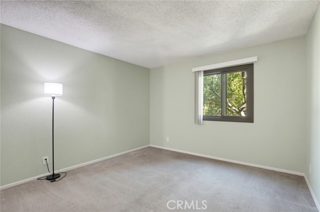 460 Oak Street, 215 photo 19