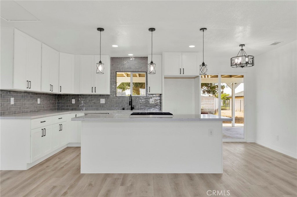 18282 Manzanita