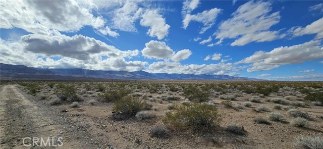 Detail Gallery Image 7 of 8 For 800 Donaldson Rd, Lucerne Valley,  CA 92356 - – Beds | – Baths