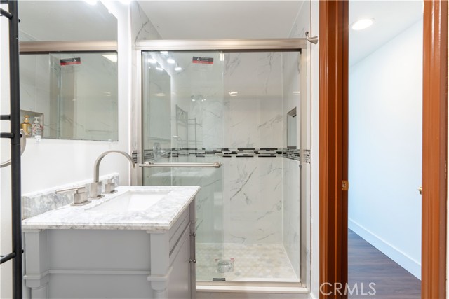 Detail Gallery Image 24 of 63 For 1229 Coventry Dr, Thousand Oaks,  CA 91360 - 4 Beds | 4 Baths