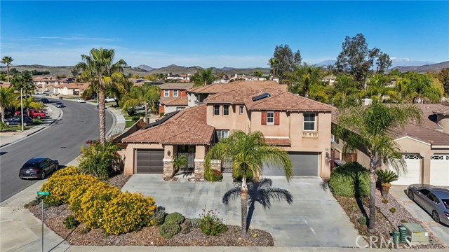 32684 Salvia Circle, Winchester CA: https://media.crmls.org/medias/aa23a4fc-2b9a-4eb3-ac90-2577d2c131c5.jpg