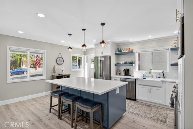 Detail Gallery Image 9 of 32 For 914 Duncan, Manhattan Beach,  CA 90266 - 3 Beds | 2 Baths