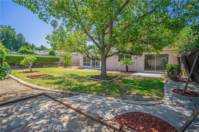 20157 Mckay Drive, Walnut CA: https://media.crmls.org/medias/aa25938a-cc61-47a7-9d56-c753a5bf5289.jpg