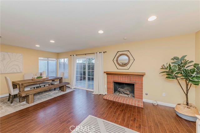 Detail Gallery Image 8 of 28 For 2410 Plaza De Vista, Fullerton,  CA 92833 - 3 Beds | 2/1 Baths