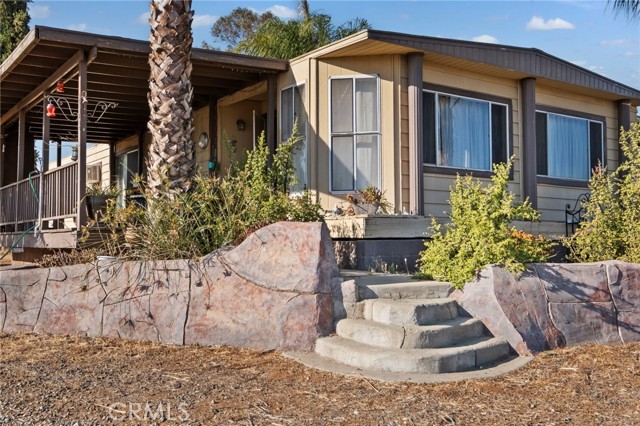 35141 Bayless Road, Wildomar CA: https://media.crmls.org/medias/aa26cf8f-0376-42dc-bc18-20afbd391bb1.jpg