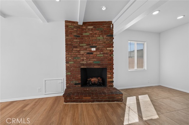 6819 Bellaire Avenue photo 9
