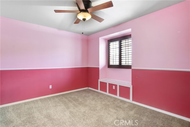 Detail Gallery Image 10 of 17 For 31757 Canyon Estates, Lake Elsinore,  CA 92532 - 3 Beds | 2/1 Baths