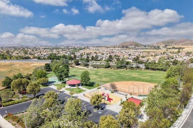 Detail Gallery Image 49 of 50 For 34413 Waltham, Winchester,  CA 92596 - 5 Beds | 4/1 Baths