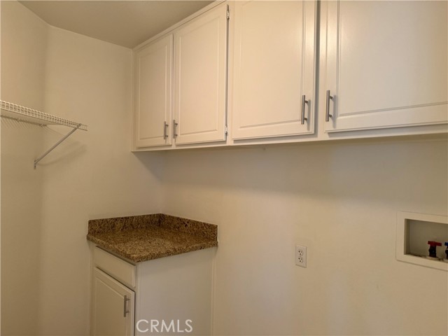 Detail Gallery Image 11 of 11 For 19562 Rotterdam, Riverside,  CA 92508 - 3 Beds | 2/1 Baths