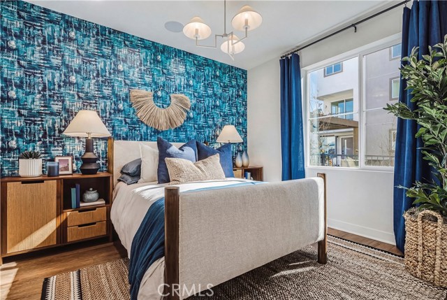 Detail Gallery Image 11 of 13 For 12720 Azure Way #27,  Hawthorne,  CA 90250 - 4 Beds | 3/1 Baths