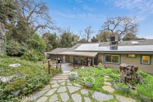 5500 Valentina, Atascadero CA: https://media.crmls.org/medias/aa294627-353d-4dfc-9484-9325cb3cecb8.jpg