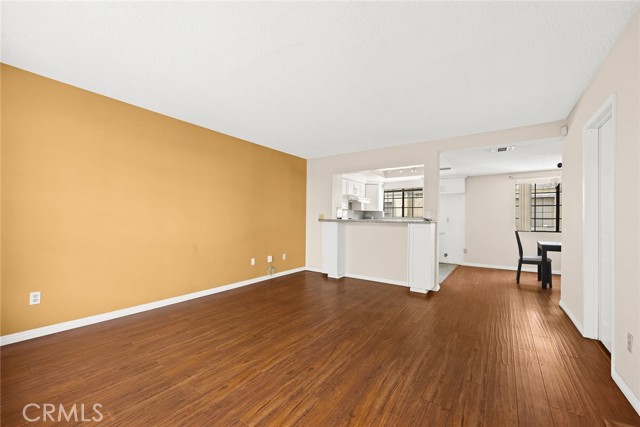 Detail Gallery Image 11 of 37 For 11 California St #J,  Arcadia,  CA 91006 - 3 Beds | 2/1 Baths