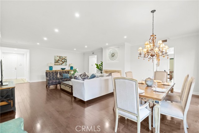 Detail Gallery Image 7 of 25 For 143 N Arnaz Dr #102,  Beverly Hills,  CA 90211 - 3 Beds | 2/1 Baths