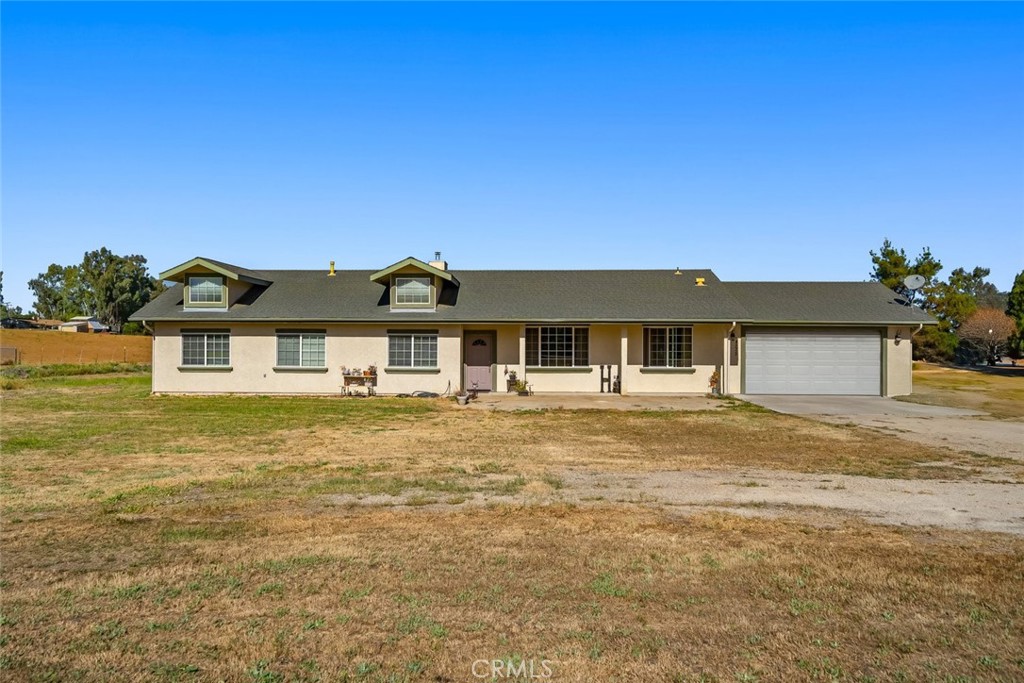 4575 Whispering Oak Way