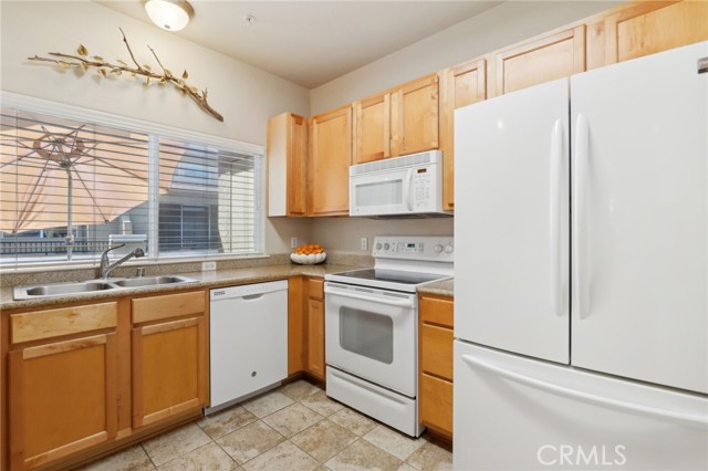 Image 9 of 75 For 1900 Danbrook Drive 521