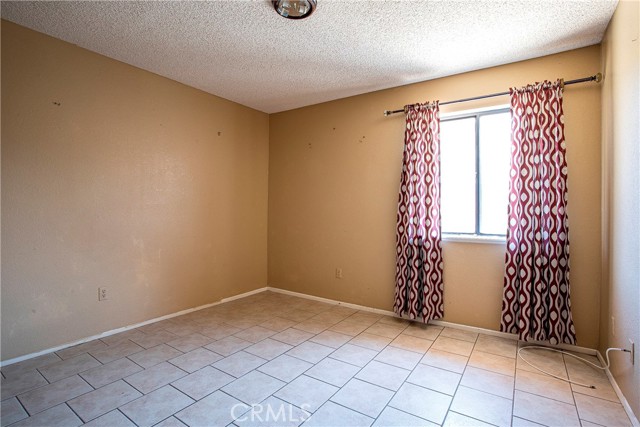 Detail Gallery Image 10 of 45 For 42376 61st St, Lancaster,  CA 93536 - 3 Beds | 2 Baths