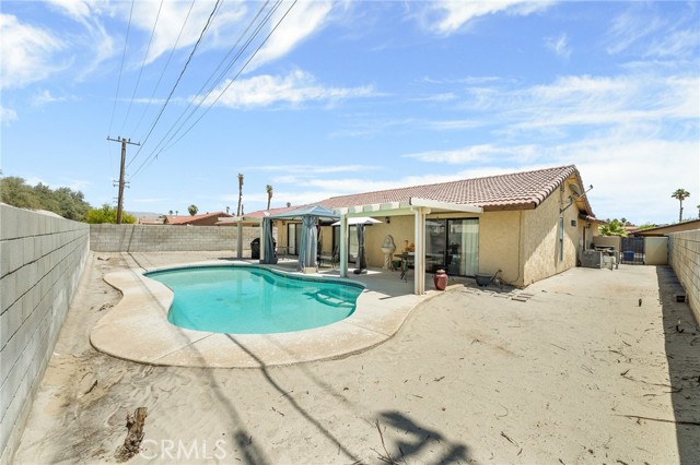 27525 Ventura Drive, Cathedral City CA: https://media.crmls.org/medias/aa2c381b-3b95-41ce-9db0-6866387e693b.jpg