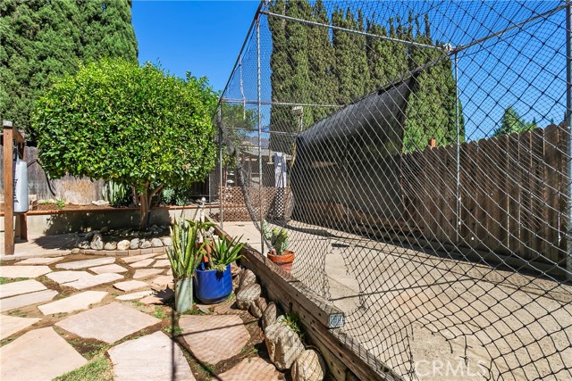 4821 E Kenyon Place, Orange CA: https://media.crmls.org/medias/aa2c8837-d149-4256-ac39-0d39edbc2f17.jpg
