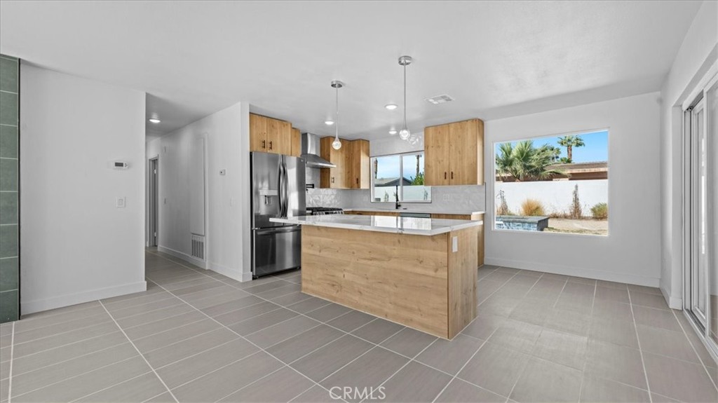 MLS #CV25268860 image #5